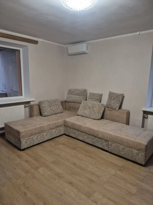 Продаж 1 квартири вул.Нижня Горова,Митниця