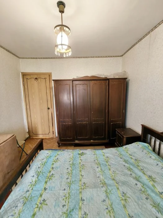 Sale of 3-room apartment, Victory 5, Slav Boulevard, Silpo