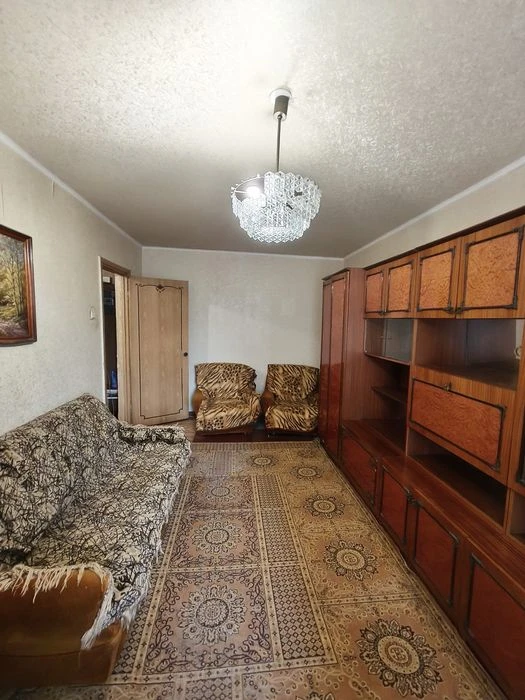 Sale of 3-room apartment, Victory 5, Slav Boulevard, Silpo