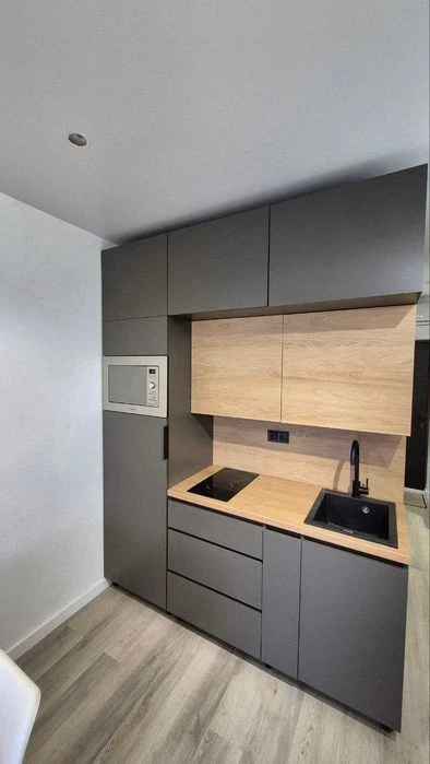 Selling a 1-room apartment, studio, center of Kharkiv! Residential complex Manufaktura MA