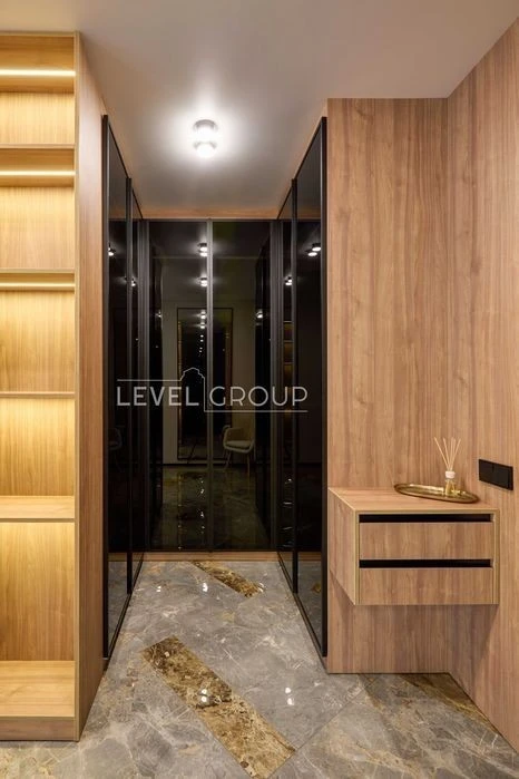 Spectacular apartment with renovation! 76m2 Great Osokorki Residential Complex Pos.