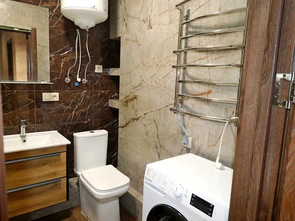 Квартира. Київ, Загорівська вул. (Багговутівська)