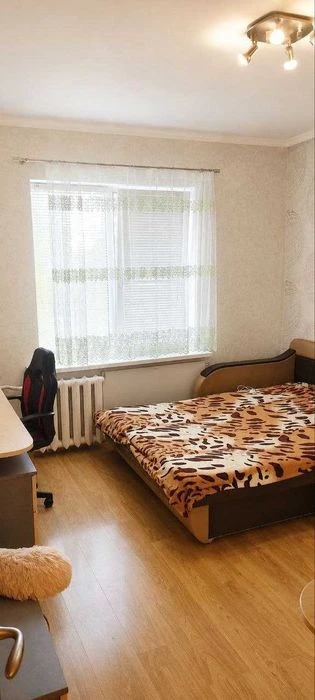 Продам 2х кімнатну квартиру Перемога 6