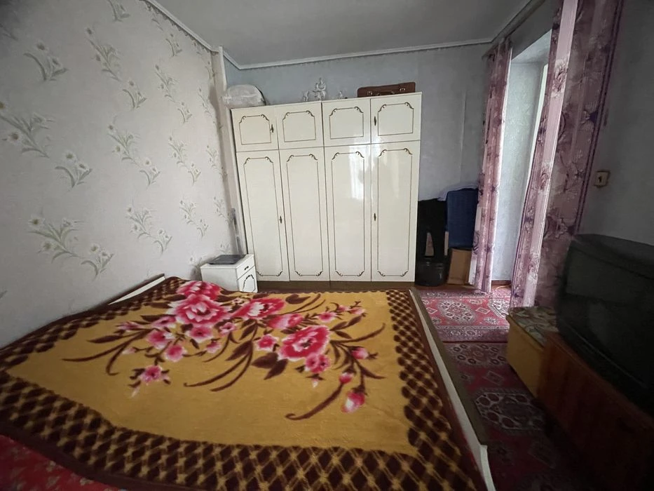Продаж будинку з гаражем в Широкій Балці
