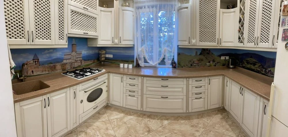 A beautiful house located in a quiet place. Sauvignon. World est