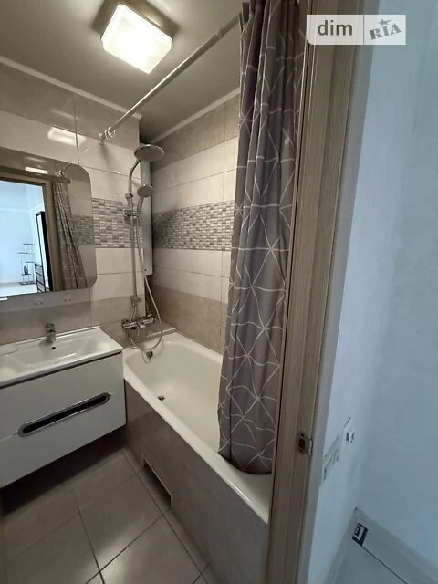 Продаж 2к квартири 43 кв. м на вул. Олега Мудрака 33А • ID 3