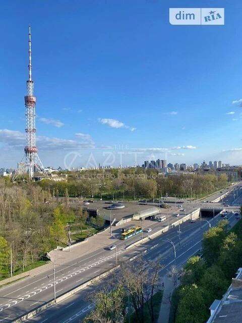 Продаж 2к квартири 71 кв. м на вул. Олени Теліги 25 • ID 347