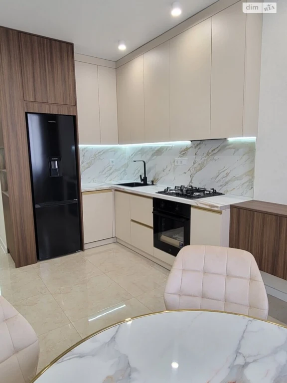 Продаж Квартира Озерна