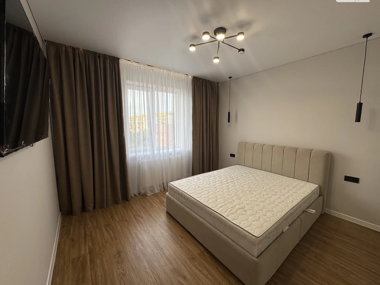 Продаж Квартира Новий