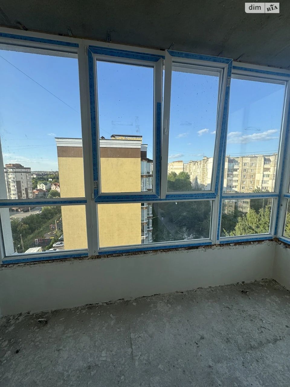 Продаж Квартира Озерна