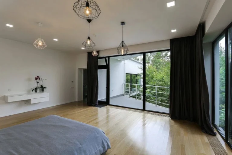 Аренда дома 370 м², Оболонская ул.