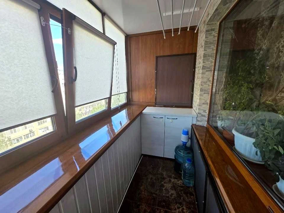 Квартира. Запоріжжя, Чарівна вул.
