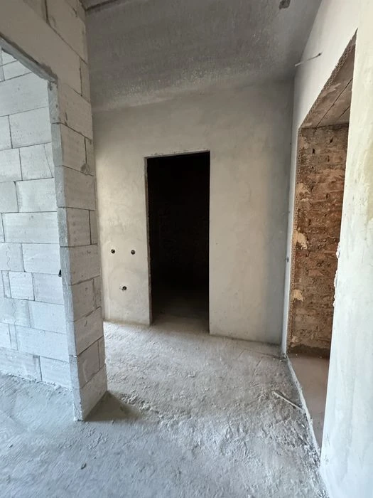 Продається 1 кімнатна квартира в новобудові.