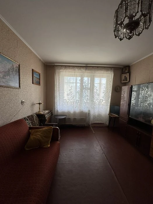 1к Лушпи 3 поверх