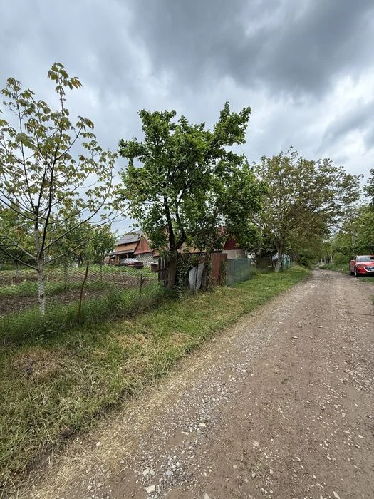 Ділянка в жилому масиві Роші, всі поруч комунікації