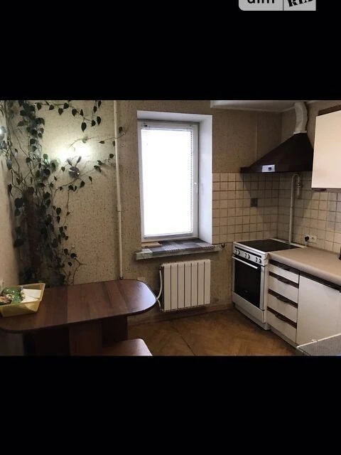 Довготривала оренда 3к квартири на вул. Костянтинівська 46/5