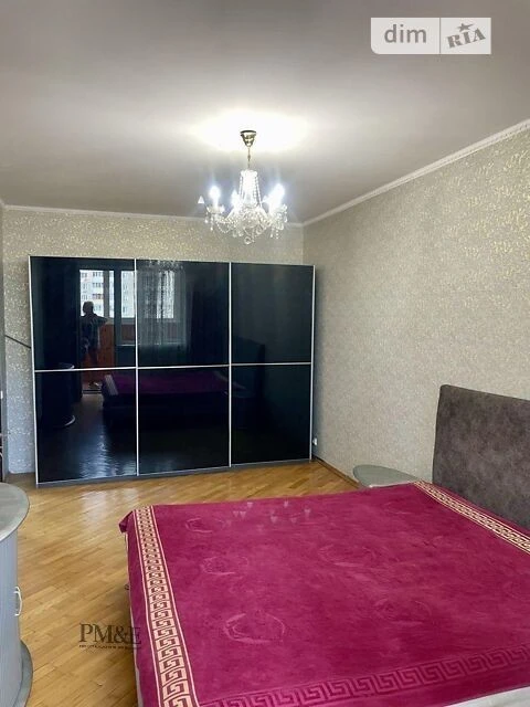 Довготривала оренда 2к квартири на вул. Академіка Заболотног