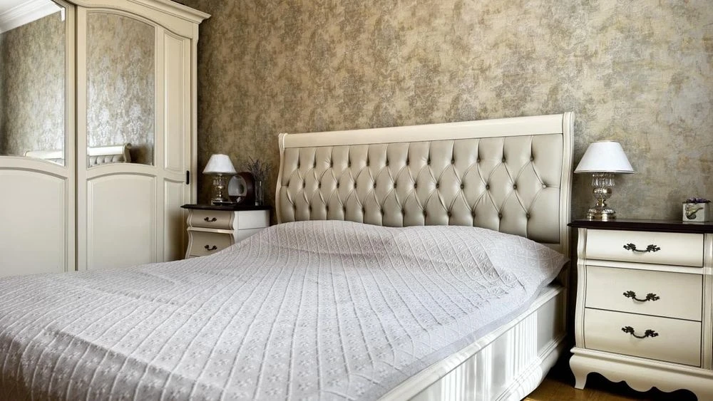 4-room apartment WALKING AND LIVING + garage in the area of the Ukraina shopping center