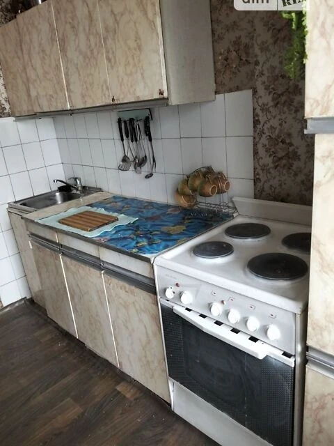 Довготривала оренда 1к квартири на просп. Леся Курбаса 3А •