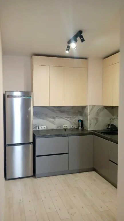 Продаж квартири 3-кімн. 63 м² 7/16 пов.