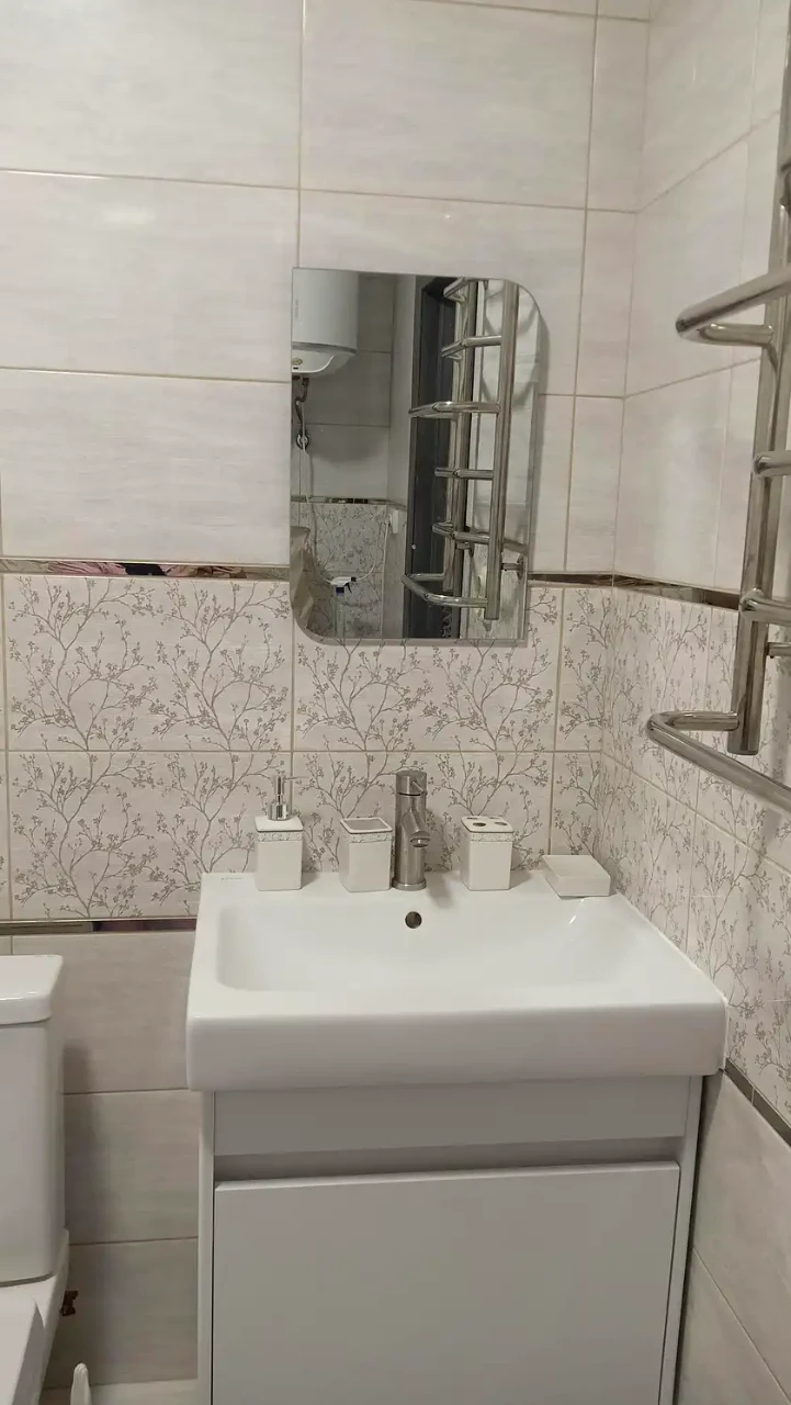 Продаж квартири 3-кімн. 63 м² 7/16 пов.