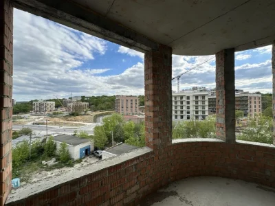 Продаж 2 кімнатної квартири Миколайчука 54м2 балкон