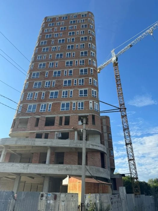 Продаж 2 кімнатної квартири Миколайчука 54м2 балкон