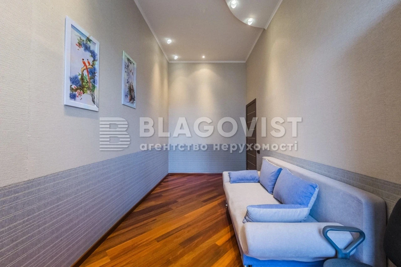 Продаж квартири вул. Тарасівська 30 в Києві / W-7469218