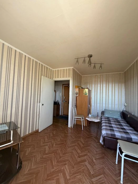 Продам 1к квартиру на вул. Галини Мазепи / Калинова