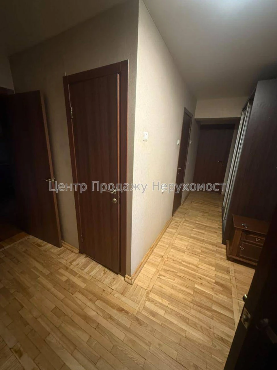 Продаж 3-кімн. квартири, 71 м², 9/18 пов, Київ – чудова проп