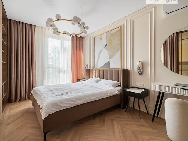 Продаж 1к квартири 41 кв. м на вул. Андрія Верхогляда 30 • I