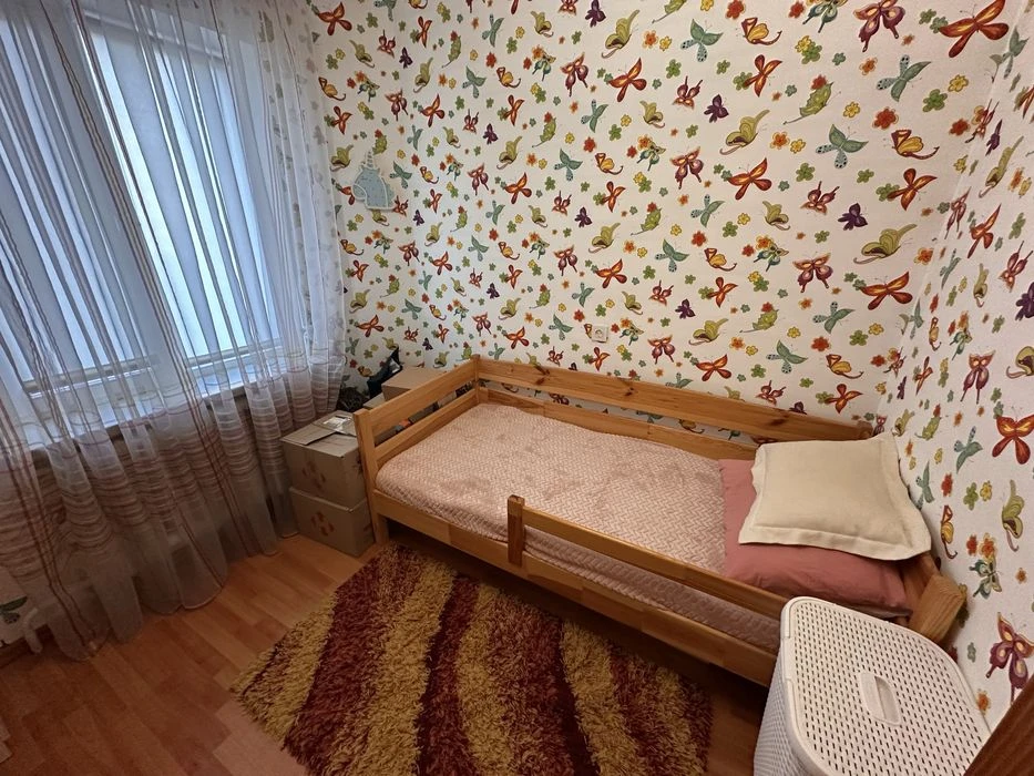 3 комнатная Чешка с кладовкой ! Ак  Королева 64 м Гос програ