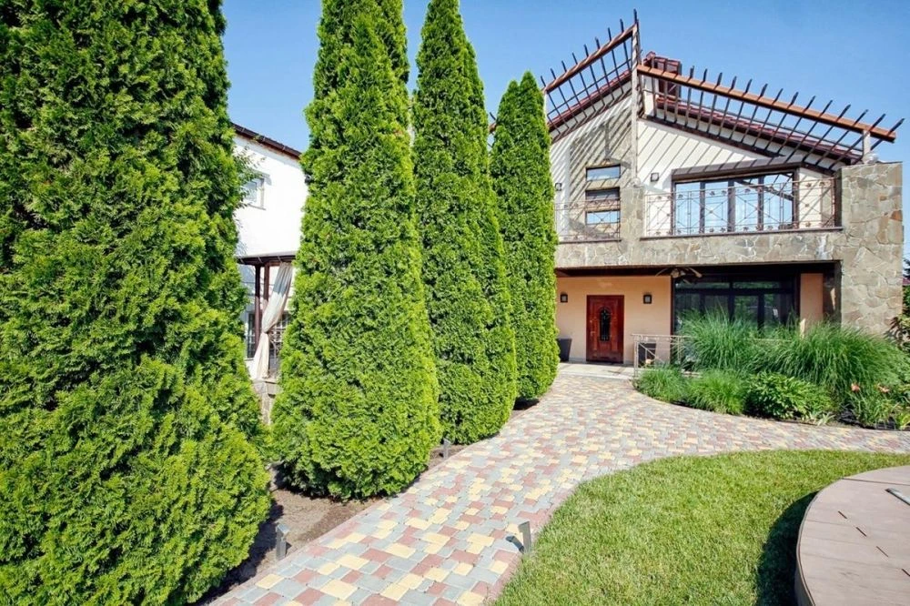 Продажа дома 7 ст. Б.Фонтана, 8 соток, гараж, бассейн,  подв