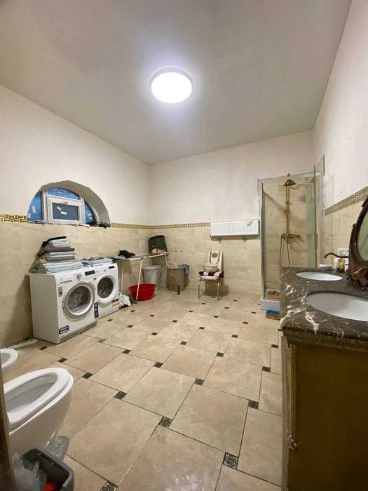 Продаж капітального будинку на Ленпосілку, 372 м², 5 кімнат,