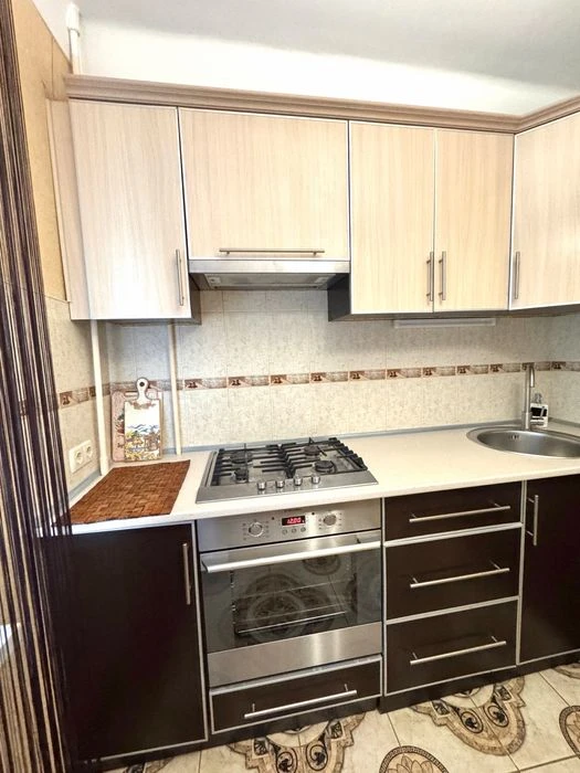 Продается 1 ком квартира в Хортицком р-не по улице Заднепров
