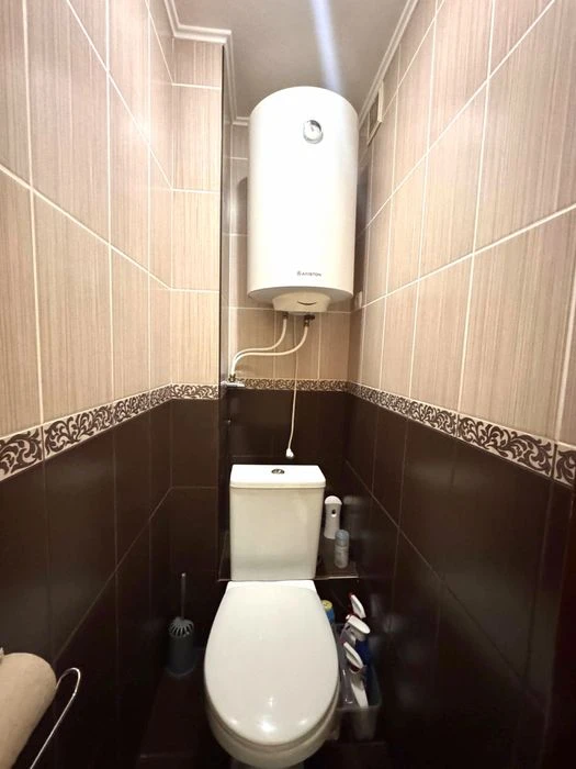 Продается 1 ком квартира в Хортицком р-не по улице Заднепров