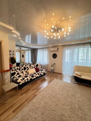 Продается 2 -х комн.квартира Бородинский мкрн 68 кв.м.