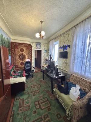 Продам 2 комнатную, жилкоп, Малая Морская угол Кропивницкого