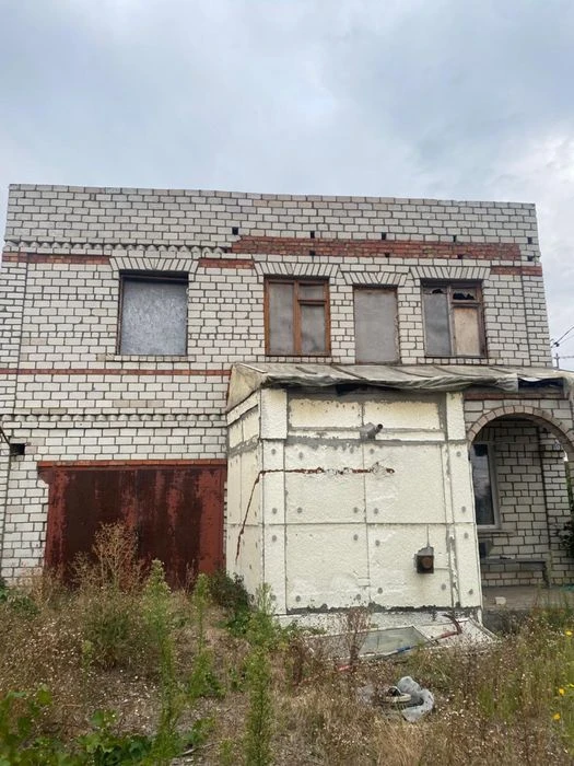 Продаю дім  в Корабельному по окружній дорозі