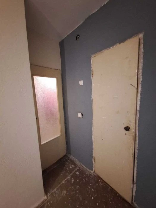 Продається 1 кімнатна квартира в центрі міста.