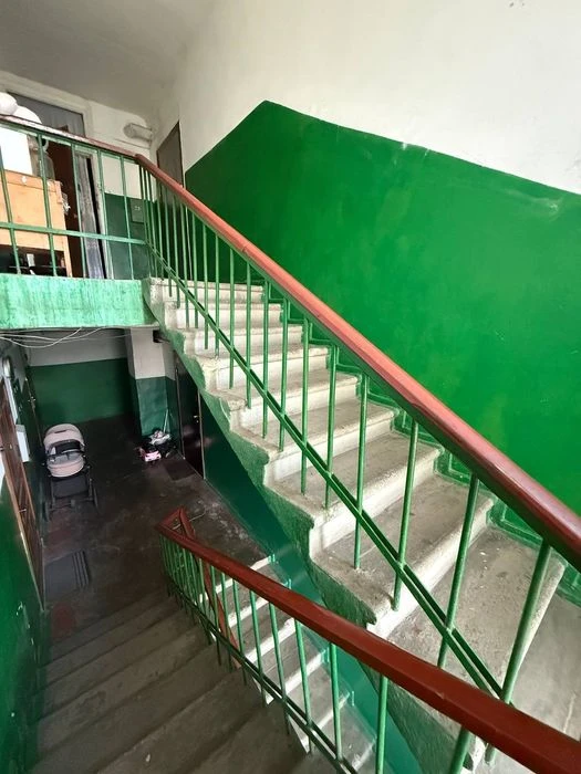 Продам квартиру в центрі міста