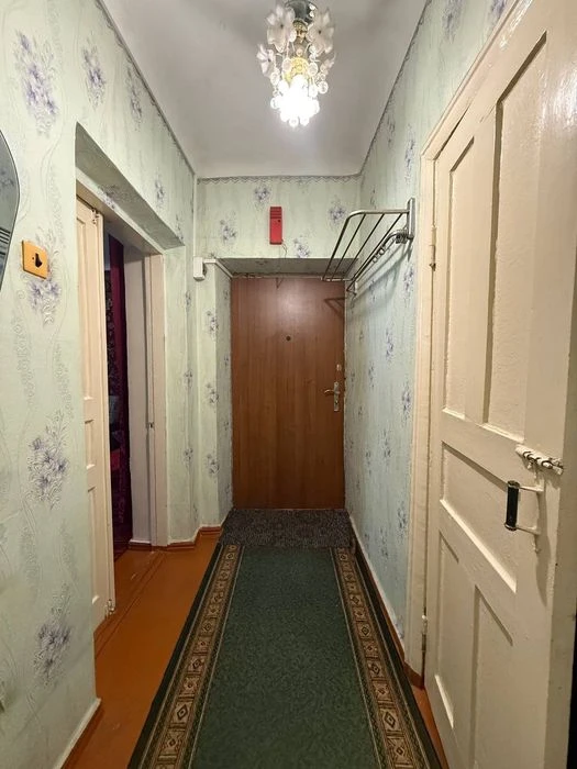 Продам квартиру в центрі міста