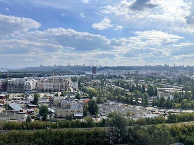 Довготривала оренда 1к квартири на вул. Набережно-Рибальська