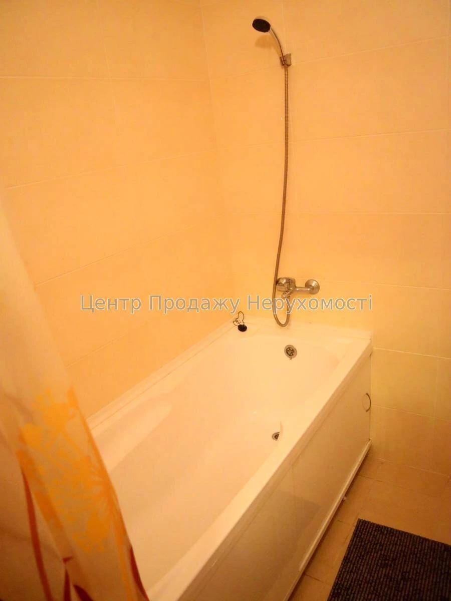 Продаж 2-кімн. квартири, 15/24 пов, 60/45/12 м², Київ — ваш