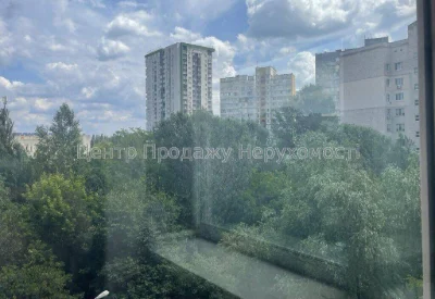 Продаж 2-кімн. квартири, 5/10 пов, 54 м², Київ – чудовий виб