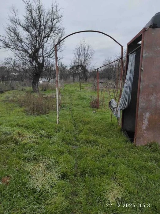 Продам (или обменяю на 1 к/к) домик в Корабельном районе (Ес