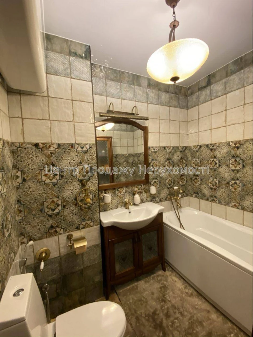Продаж 3-кімн. квартири, 20/23 пов, 108. 3 м², Київ. Відмінн