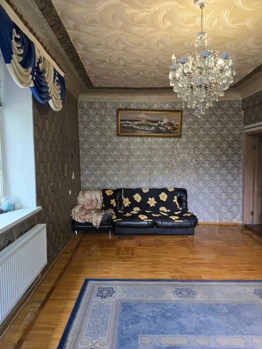 Продаю 3х ком. квартиру на Большой морской