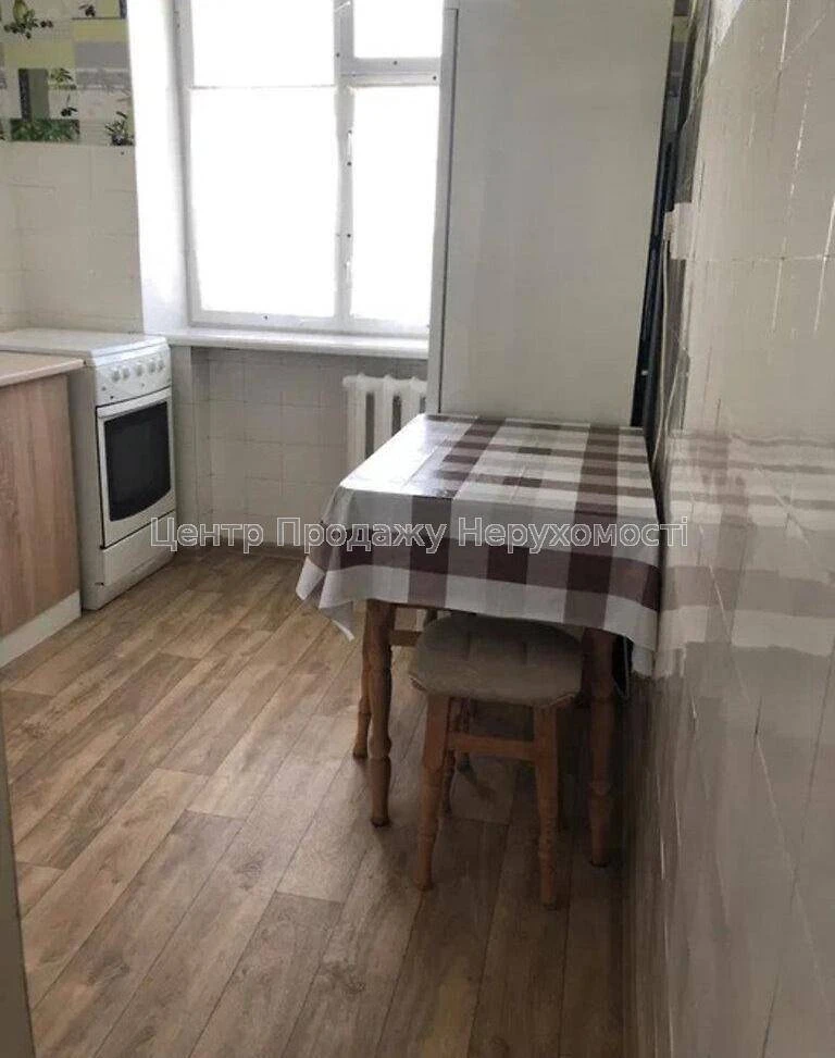 Продаж 2-кімн. квартири, 34 м², 6/9 пов, Київ — чудовий вибі