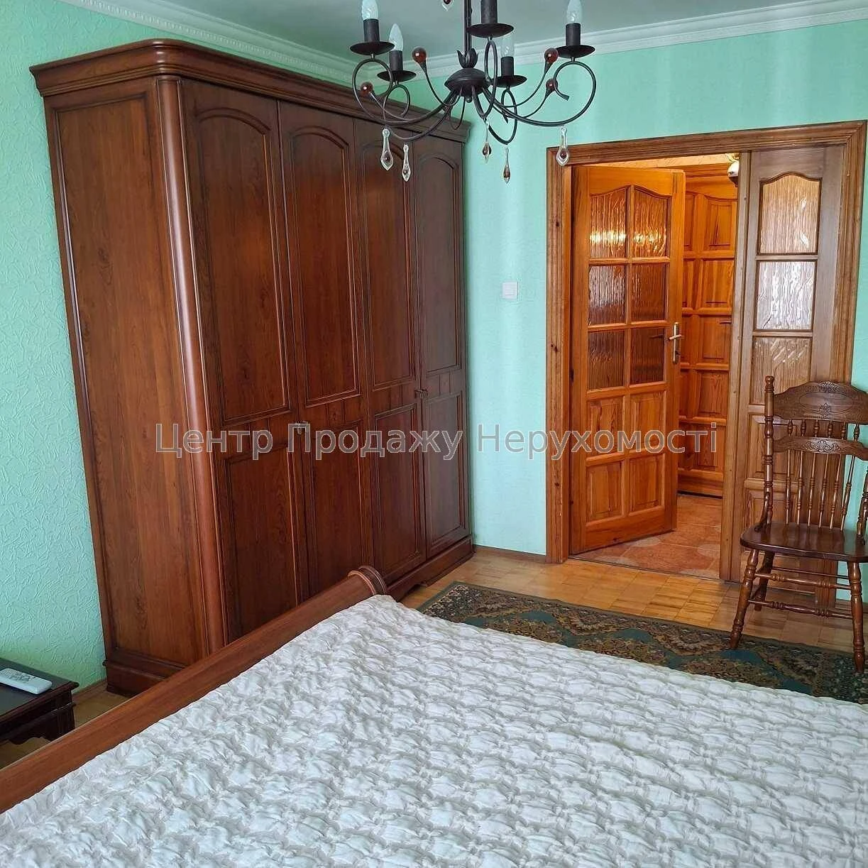 Продаж 2-кімн. кв, 13/16 пов, 51. 4 м², Київ. Відмінне житло